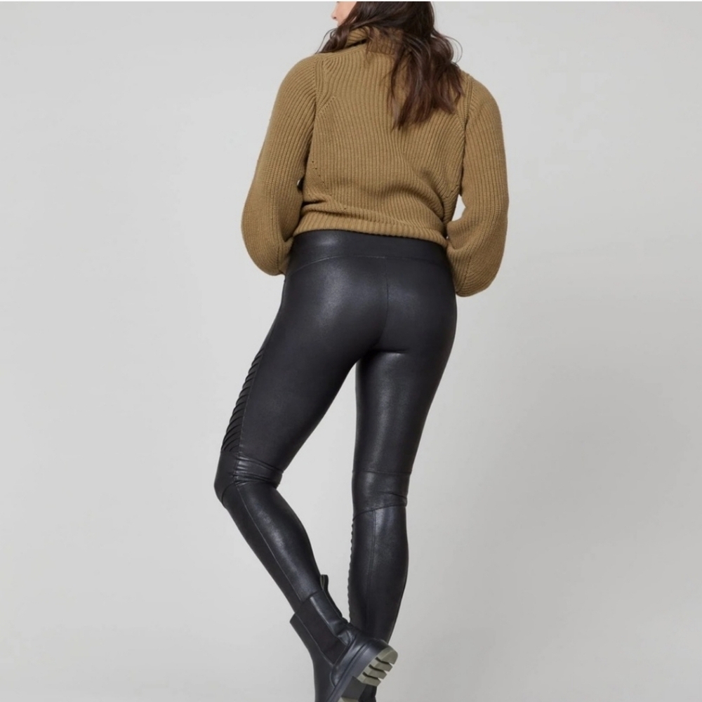 Spanx Moto Faux Leather Leggings Size Small Color black - Picture 12 of 12